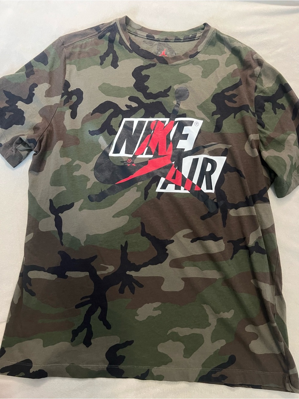 Nike Men’s Camo Graphic Tee with Red Logo